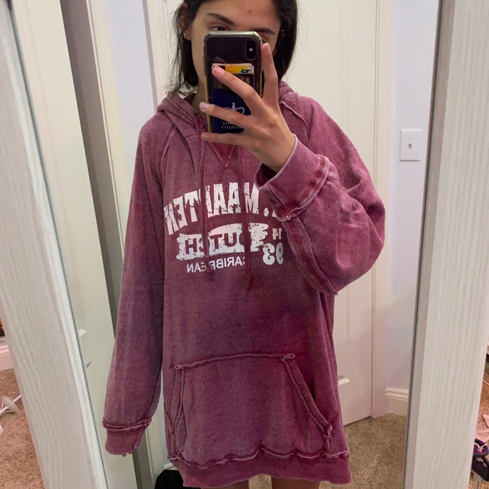 Oversized Graphic Sweatshirt